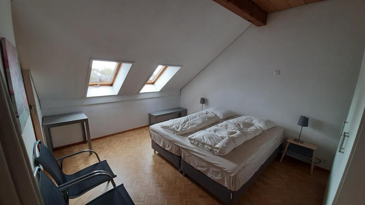 La Petite Fleur Apartment Enges Екстериор снимка
