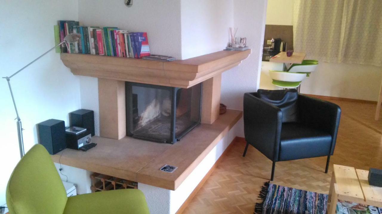 La Petite Fleur Apartment Enges Екстериор снимка